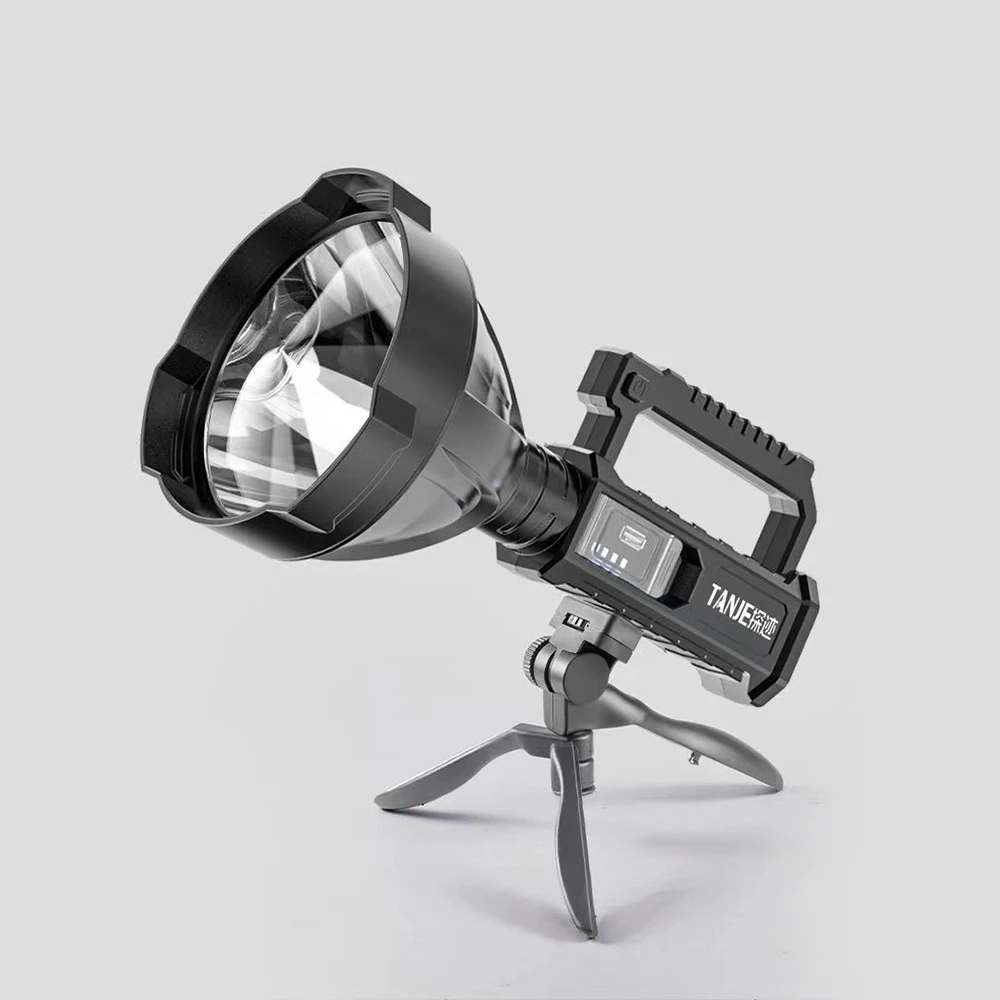 

Bright LED Portable Spotlights Searchlight With P70 Lamp Bead High Power USB Rechargeable Flashlight