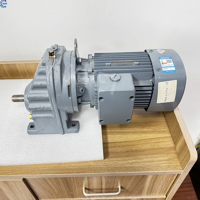Фото Мотор-редуктор 1100W 1500W 2.2KW, чугунный, RF57, вертикальный, цилиндрический, с редуктором скорости и коробкой передач №3