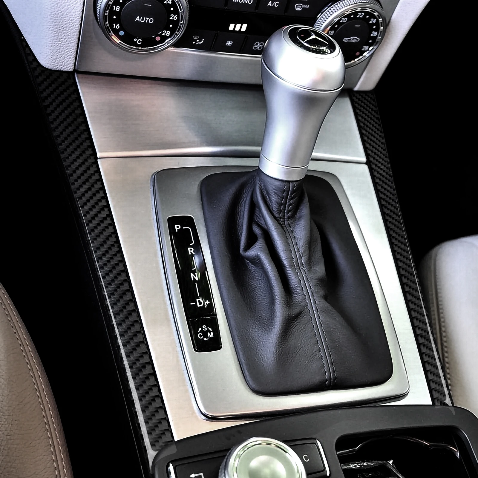 Для Mercedes-Benz C-Class W204 S204 C204 боковые декоративные полосы на центральной консоли автомобиля, аксессуары для внутренней наклейки из углеродного волокна (art.: 3920d3bd751bd) - 3920d3bd751bd