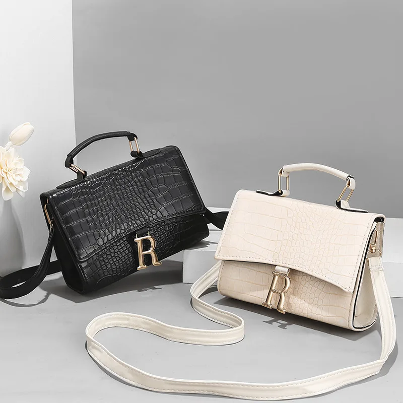 Fashion Korean Version Of Crocodile Pattern Solid Color PU Leather Shoulder Bag Messenger Bag Retro Women's Bag