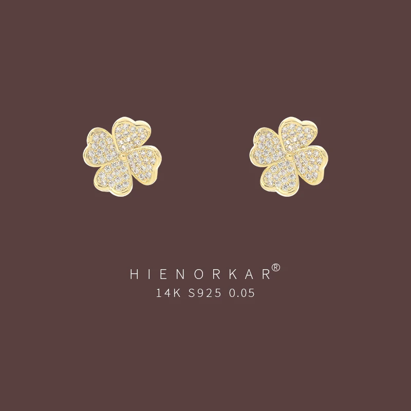 Маленькие серьги в виде четырехлистного клевера для женщин модные