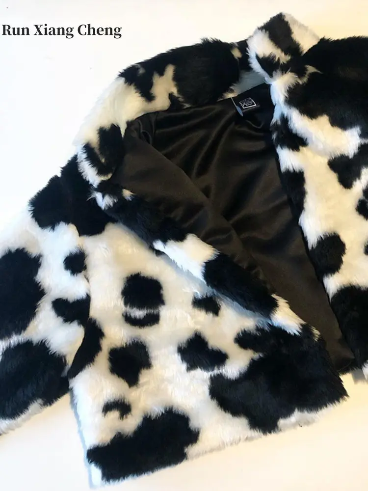 Women's Winter Coat 2023 Winter New Especially Luxury Cow Pattern Elegant Faux Fur Coat Fashion Designer Short Mixtures Fur Coat