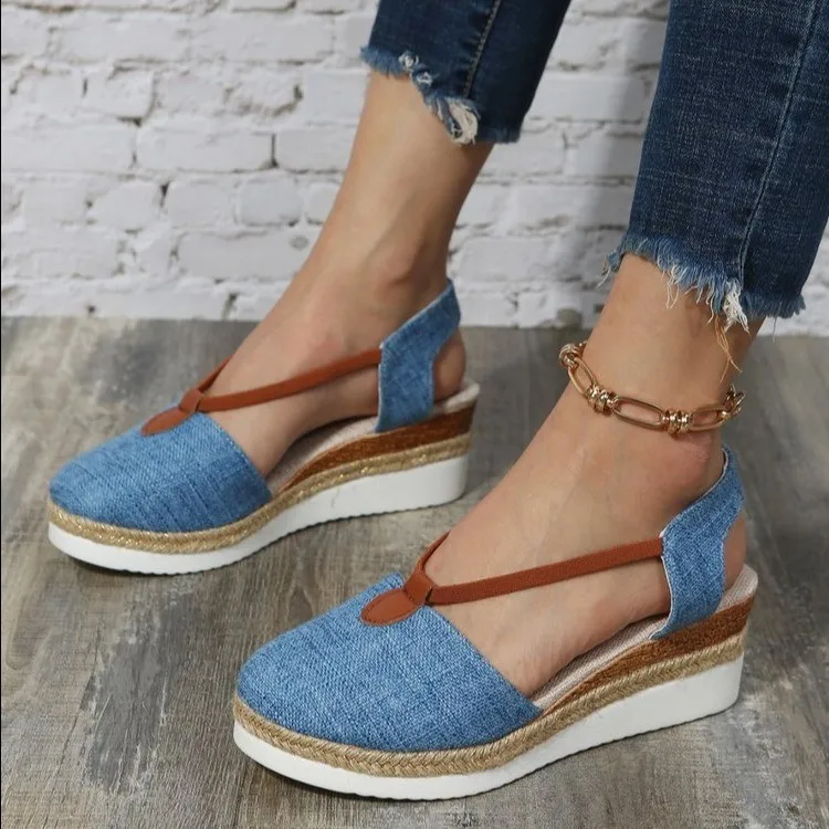 

2022 New Large Size Sandals Women's Summer New Fish Mouth with Comfortable Tide Wedge Sandals