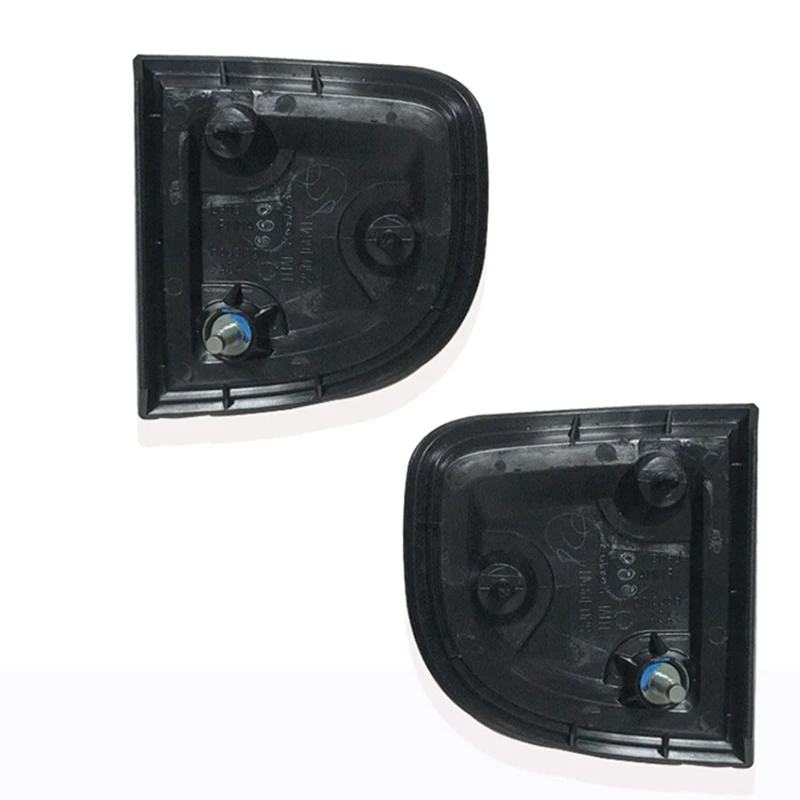 Задний фсветильник для заднего бампера Mitsubishi L200 2005-2015 светоотражатель