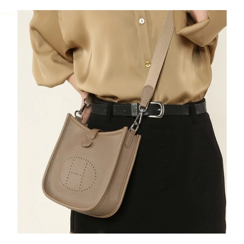 

Genuine Leather Women Fashion Simple Hollow Out H Letter Mini Shoulder Bag Luxury Designer Crossbody Handbags Mobile Phone Bag