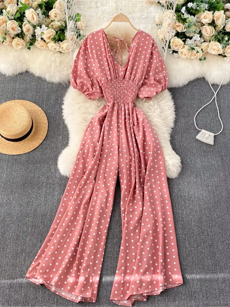 Женский комбинезон в горошек повседневный с V-образным вырезом и коротким