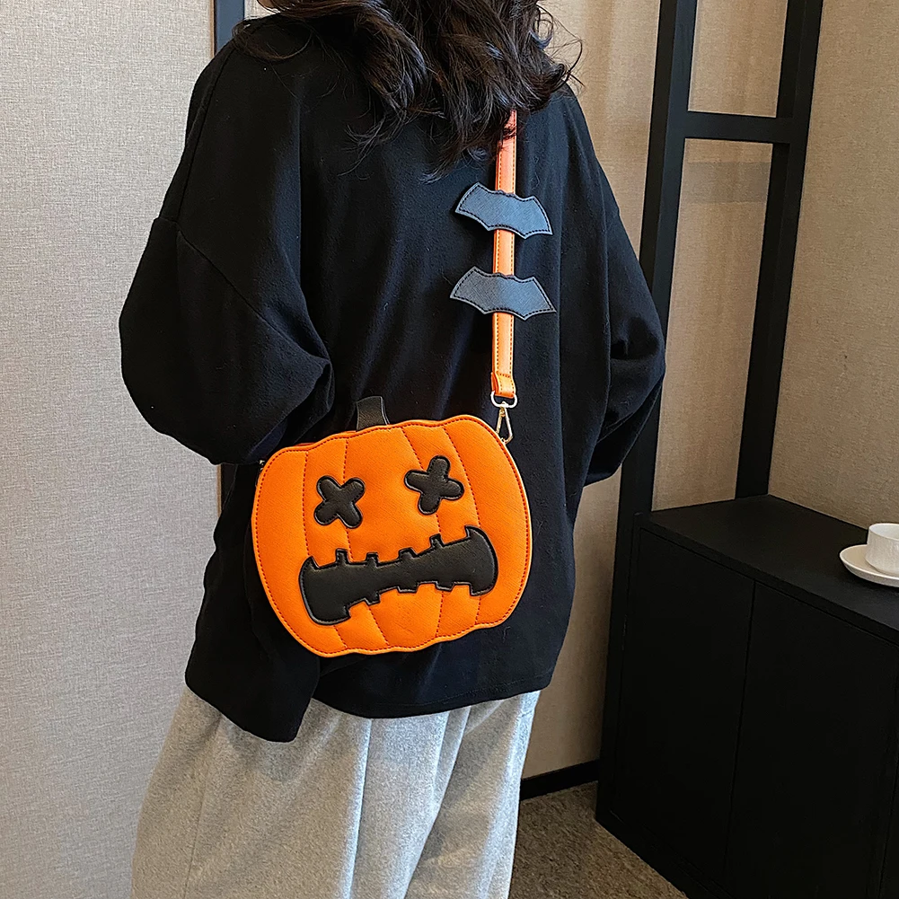 

Halloween Stylish Satchel Bag Solid Color Pumpkin Bat Wing Crossbody Purse PU Leather Adjustable Strap for Traveling Vacation