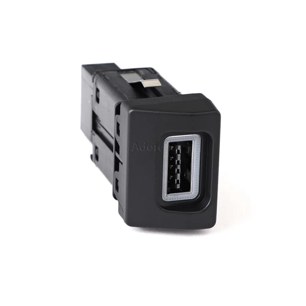 Автомобильное быстрое зарядное устройство QC3.0 USB-разъем для зарядного устройства