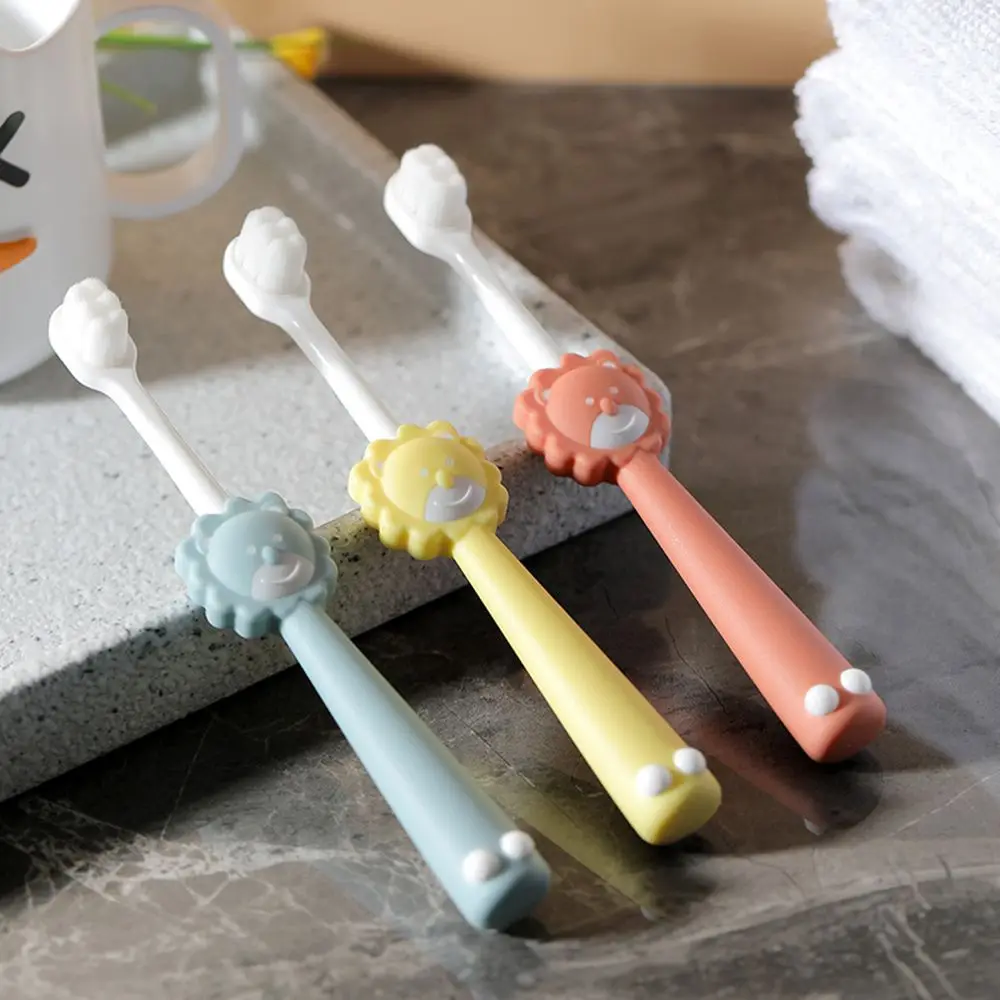 

Deep Cleaning Cartoon Lion Ultra-fine 10000 Floss BristlesToothbrush children's toothbrush Super Soft Bristle