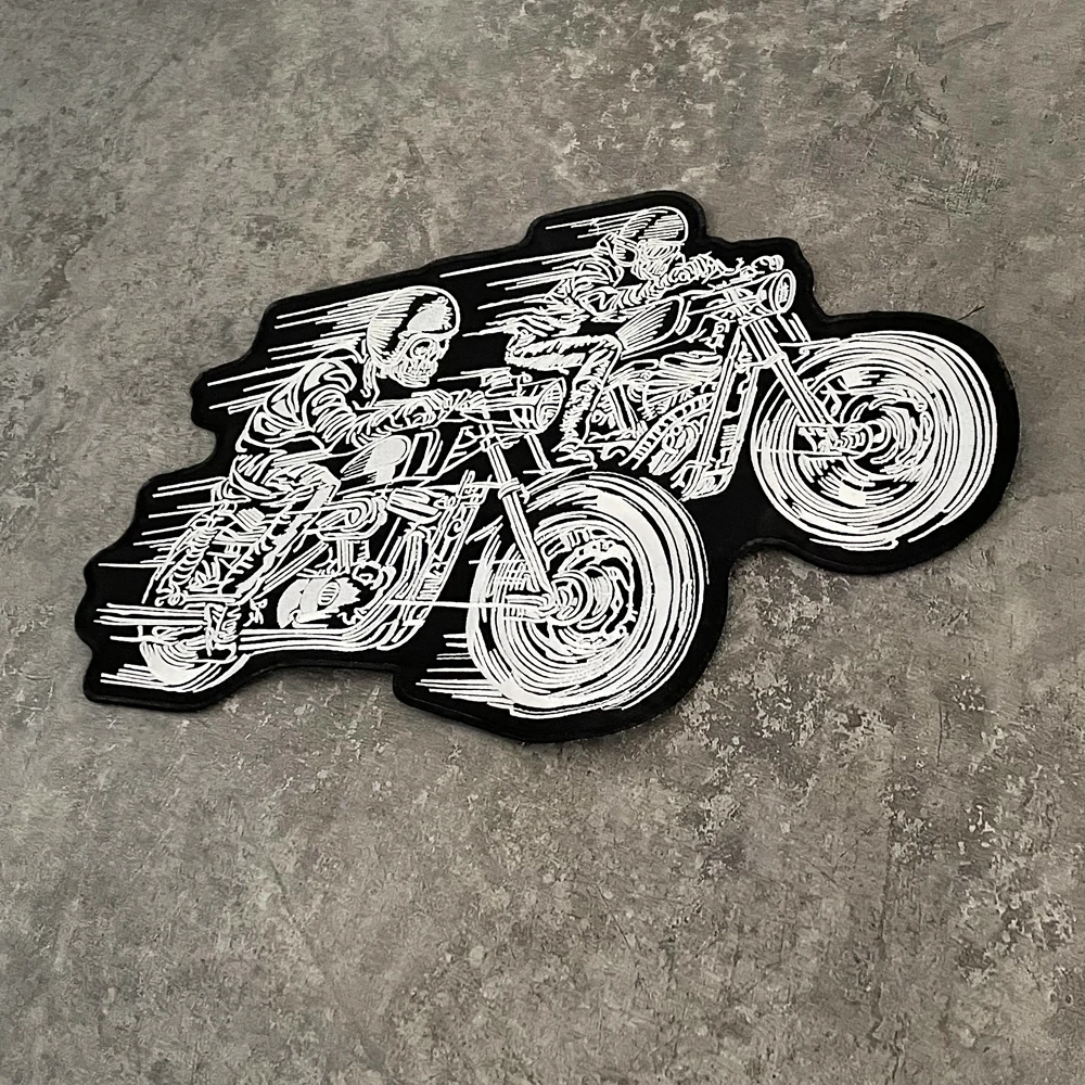 Кожаная вышитая заплатка 30*20см