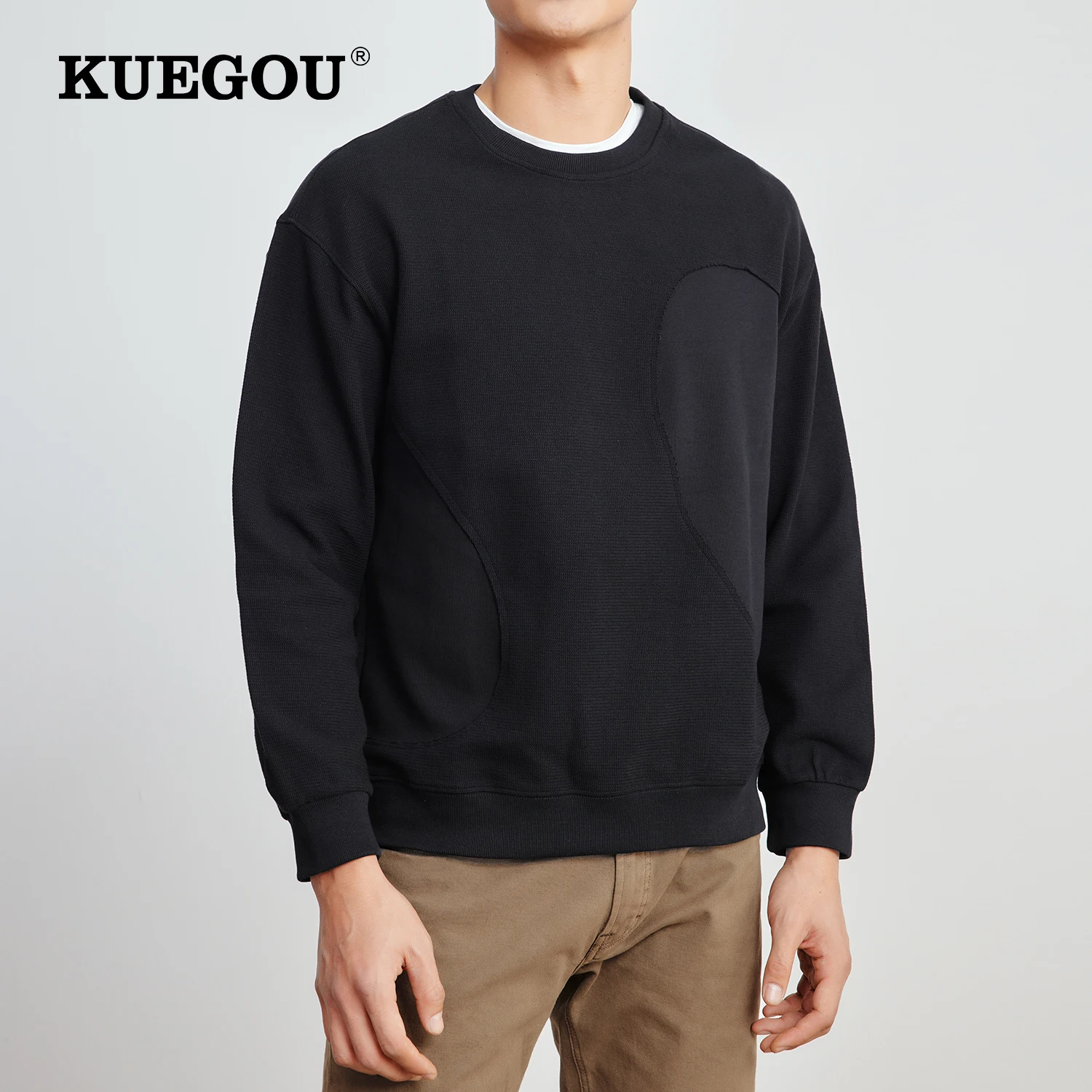 

KUEGOU 2022 Autumn New Solid Color Hoodies Men Jogger Sweatshirts Patchwork Fashion Black High Quality Top Plus Size 8832