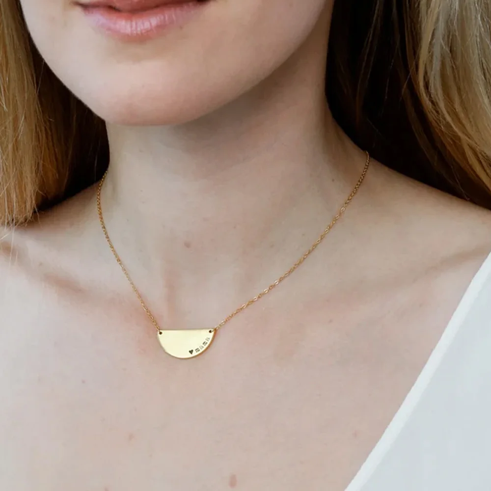 

Personalized Bar Necklace Stainless Steel Customized Nameplate Jewelry Mom Gift Necklace for Women Gift for Mom Gift 3 Colors