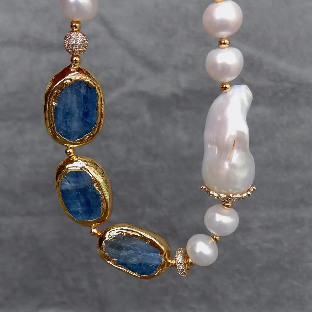 Браслет KAKAIBAGEMS из белого жемчуга и голубого кианита