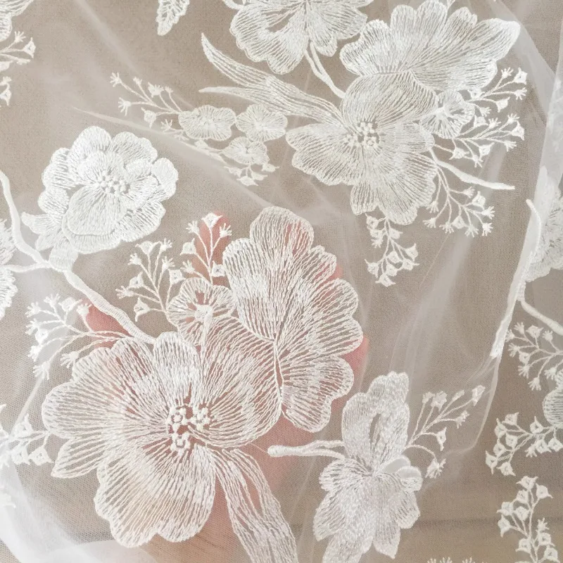 Элегантная кружевная ткань с большой цветочной вышивкой для свадебных платьев и