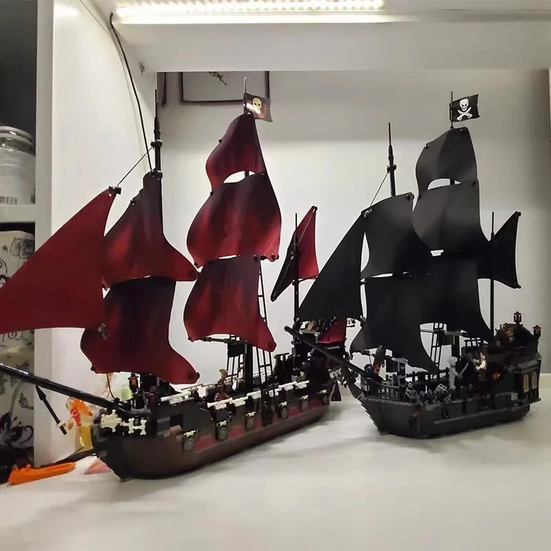 

Pirates The Black Pearl And Queen Anne's Revenge Ship Building Block Bricks Toy Birthday Christmas Gift Compatible 4195 4184