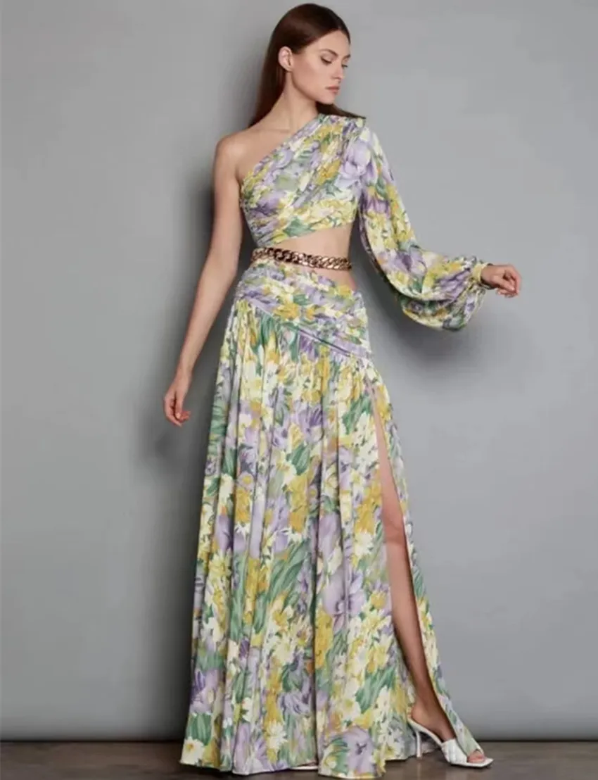 

Шифоновое платье-макси на одно плечо, с длинным рукавом и разрезом