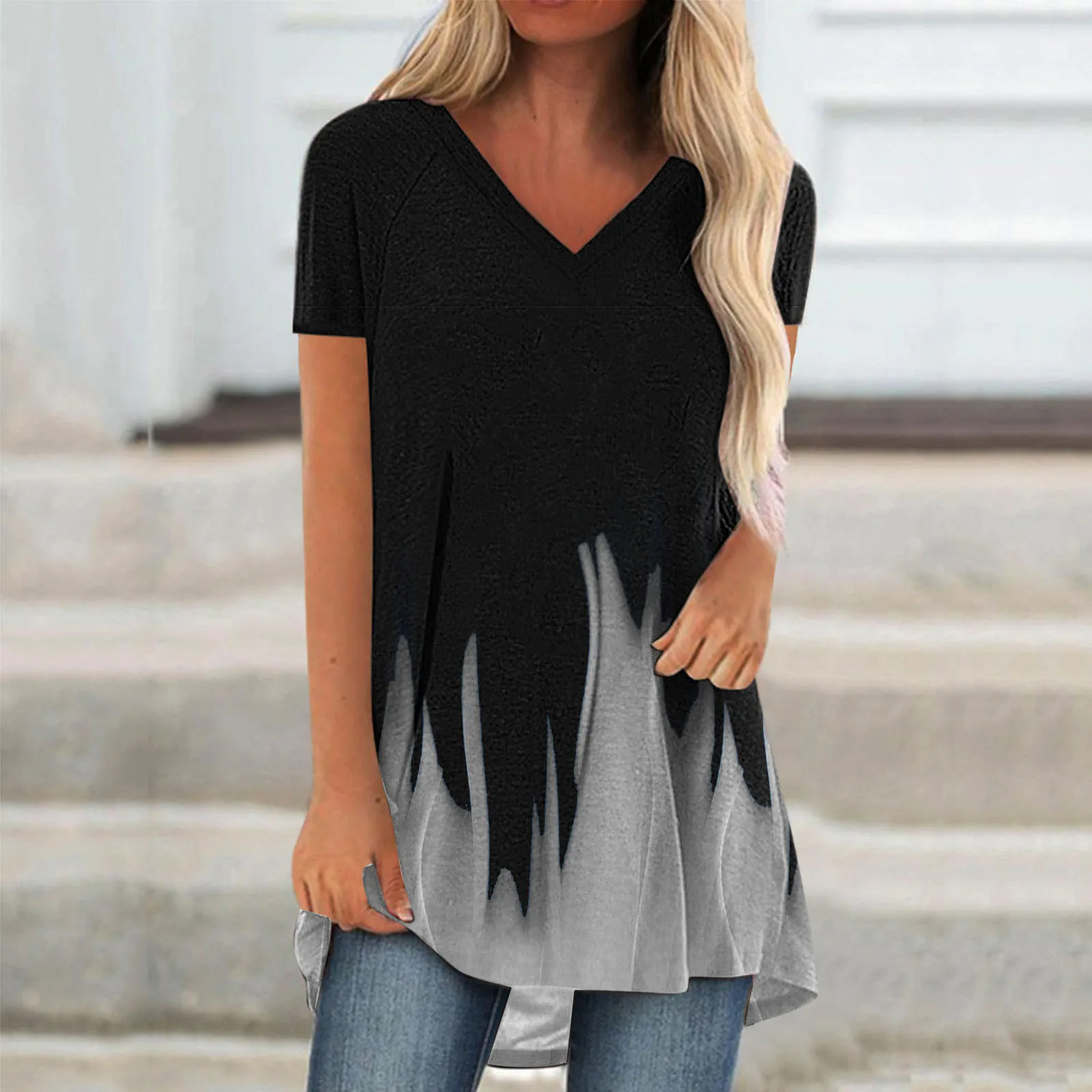 

Футболка женская с принтом и V-образным вырезом, Свободный Топ с принтом, с рисунком, с коротким рукавом, в стиле пэчворк, Пляжная Повседневна...