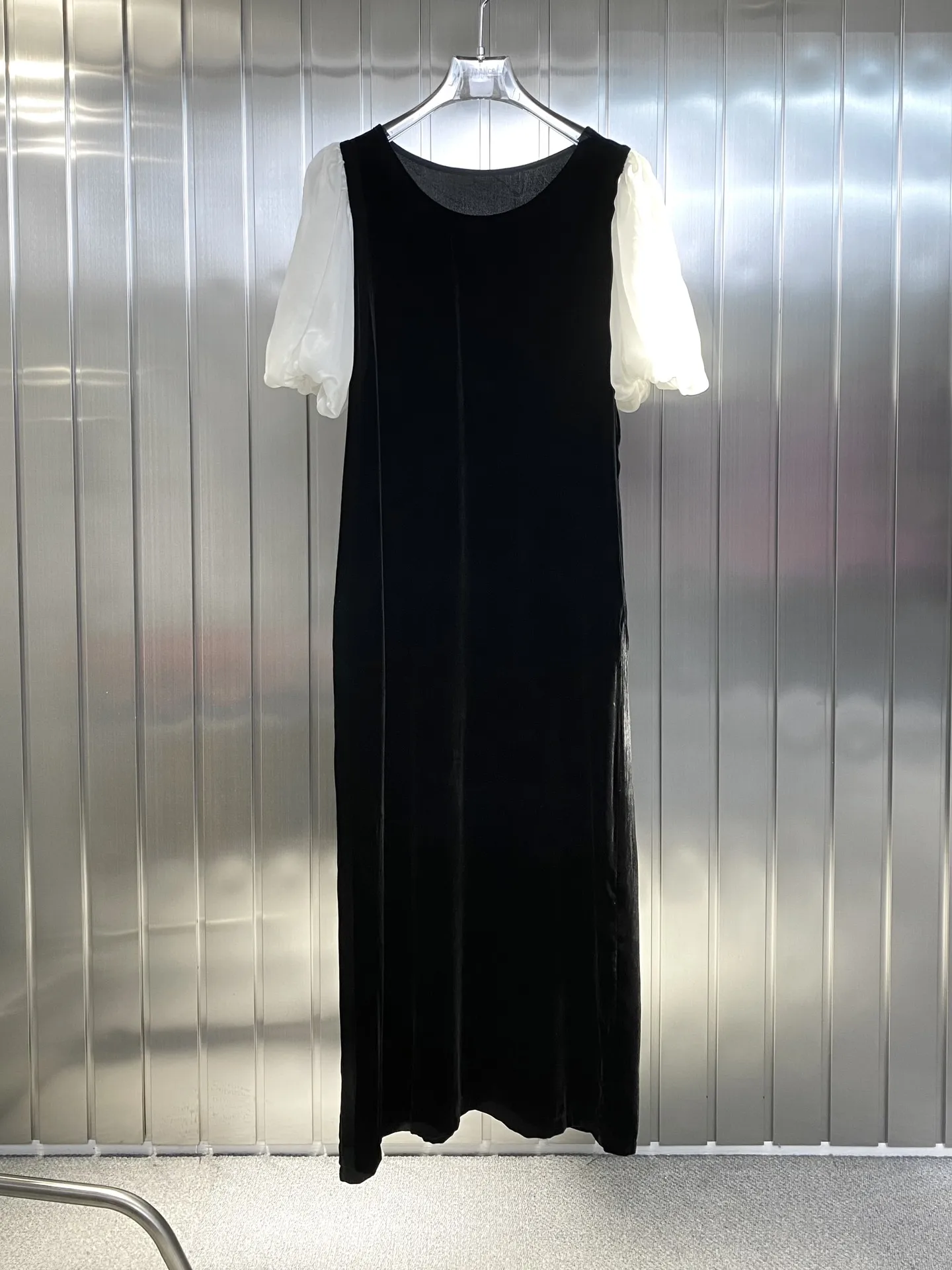 

Early fall new silk color puffy sleeve dress