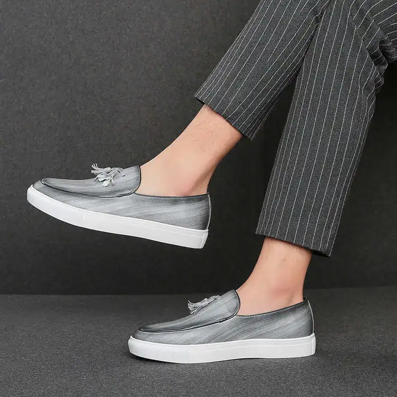 

Size 8.5 Black Running Shoes No-Leather Men Sports Shoes Gym Trainers White Men's Sneakers Garcon Sport Shoes Men Net Tennis