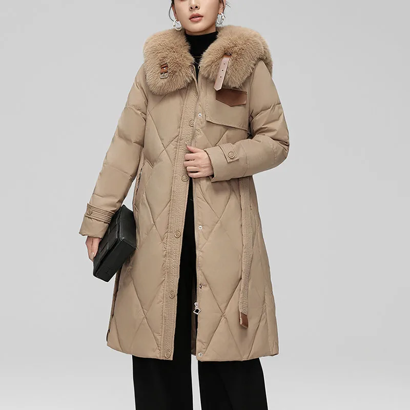 Женская зимняя куртка средней длины с большим меховым воротником тонкая верхняя