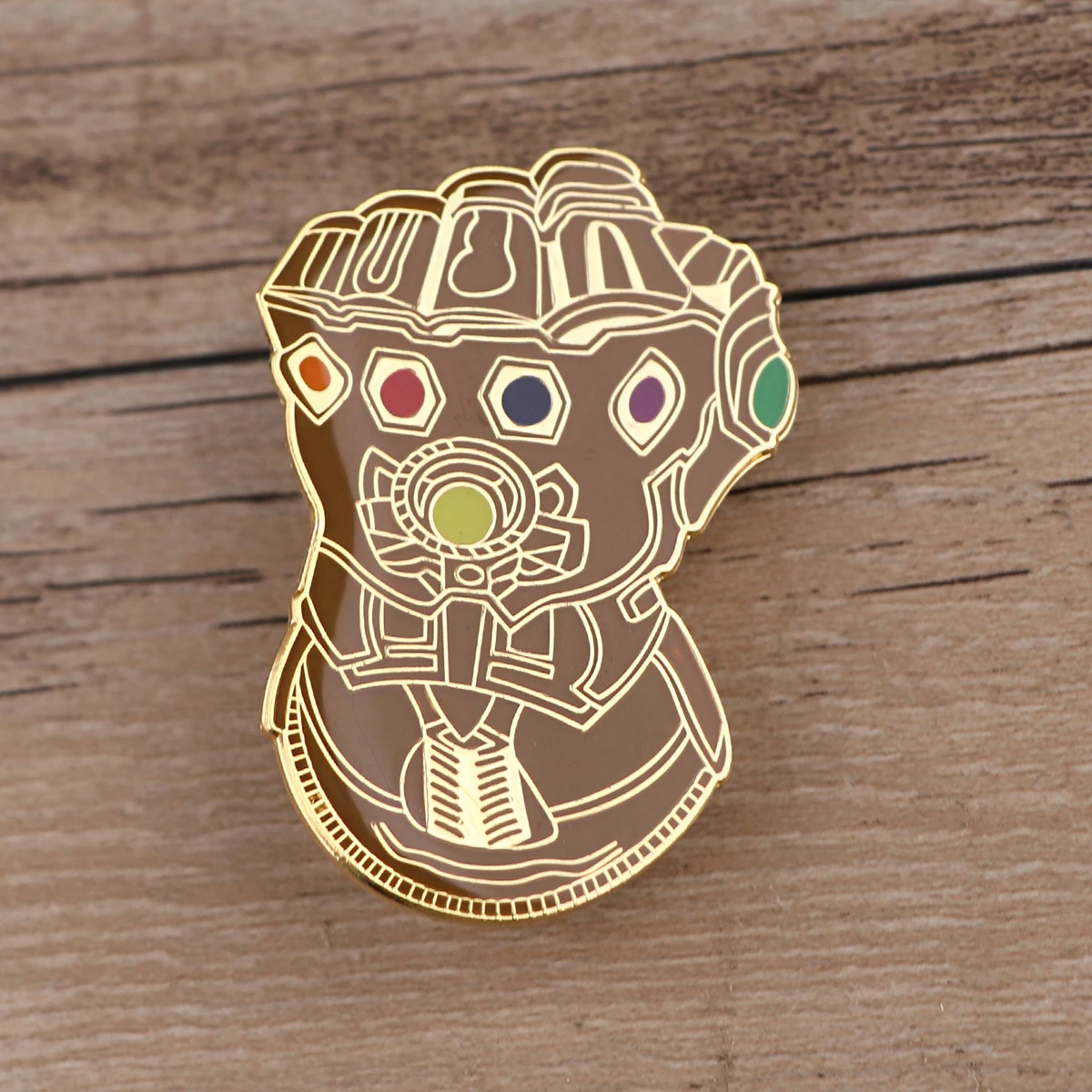 

Movie Character Gloves Enamel Pins Lapel Pins for Backpacks Men Brooches for Clothing Cool Briefcase Badges Jewelry Accessories