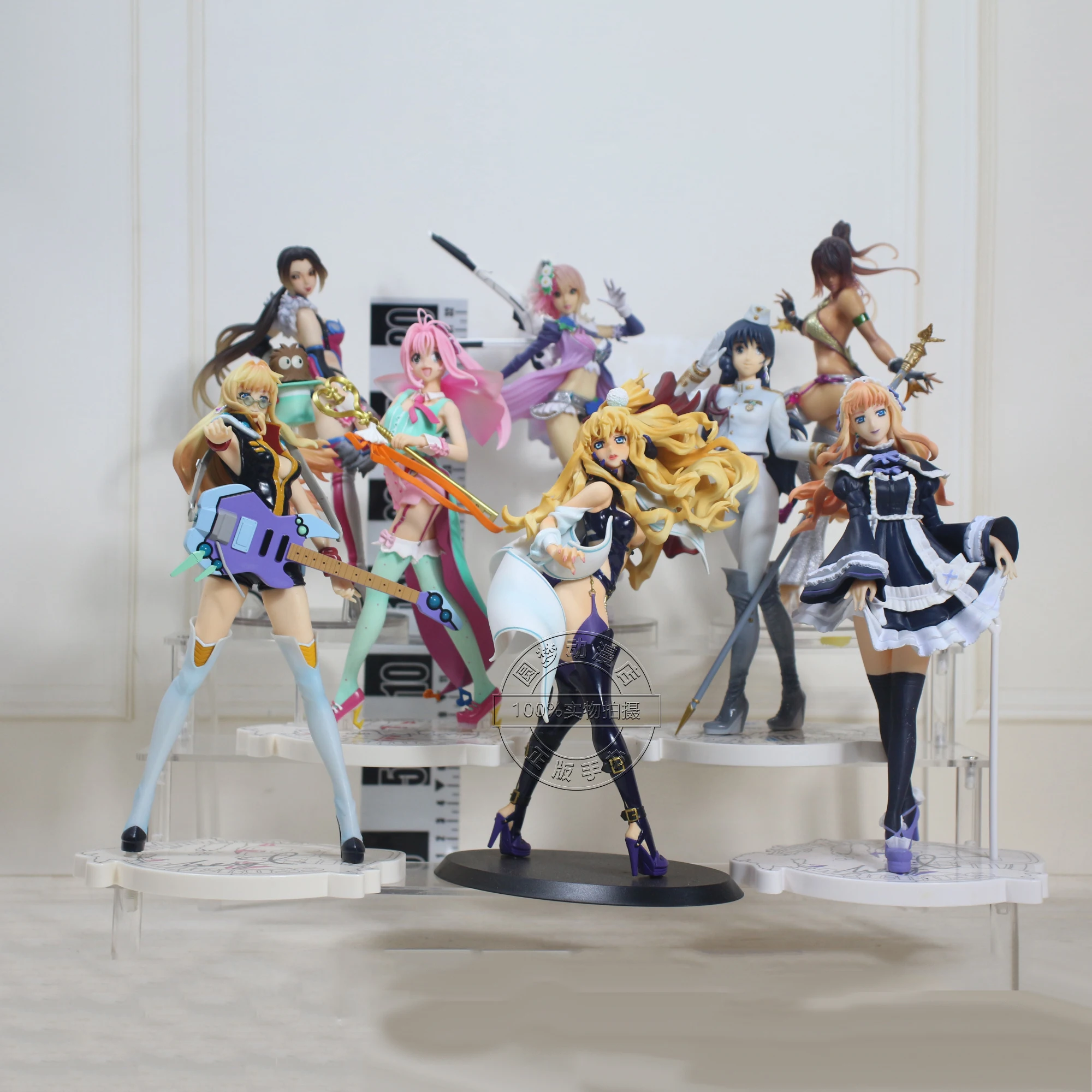 

The Super Dimension Fortress Macross Action Figure Macross Lynn Minmay Ranka Lee Anime Model Ornament Toys Limited Collection