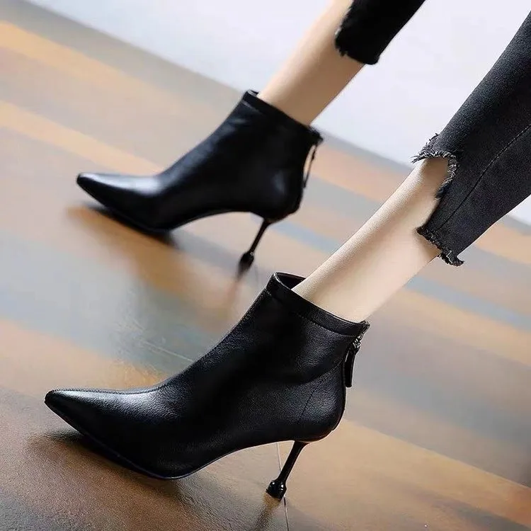 

Новые короткие женские ботинки с острым носком на шпильке с застежкой-молнией и резиновой подошвой удобные универсальные высокие каблуки