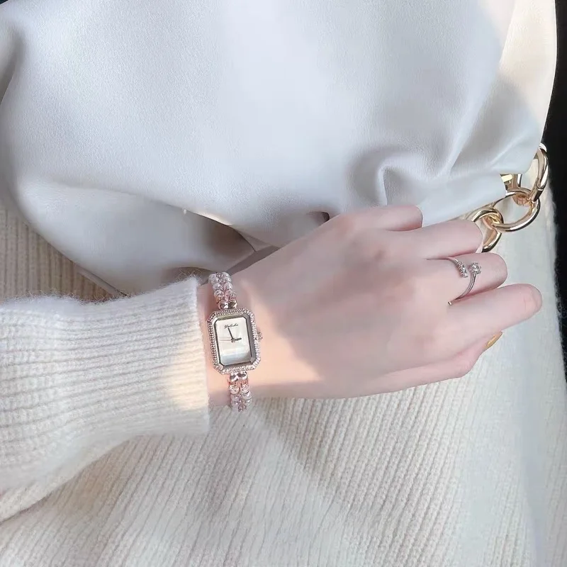 Pearl Bracelet Women's Watch Light Luxury Shi Ying Women's Watch Fashion Elegant Watch White Fritillaria Gift Women Watch