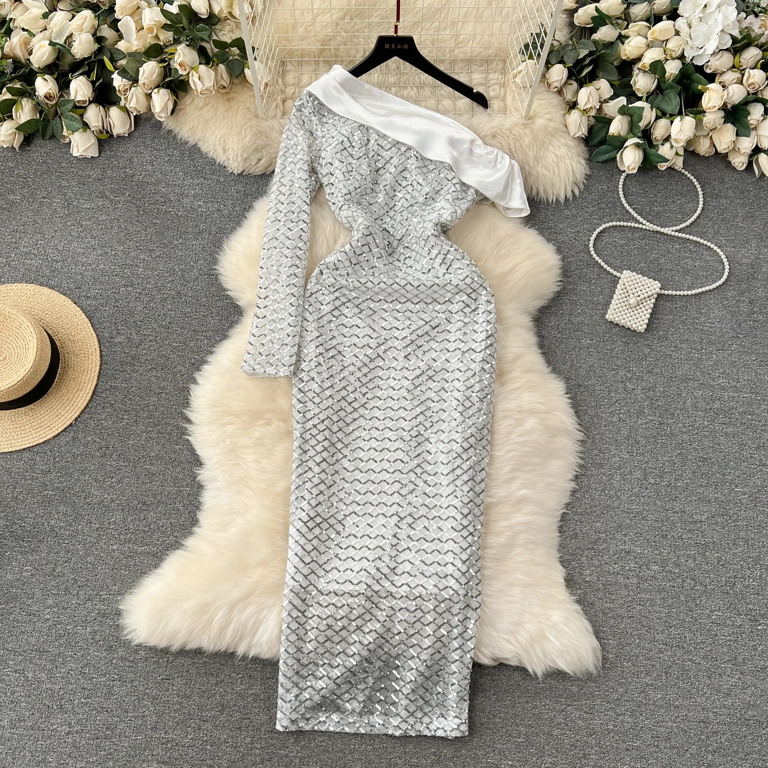 

Элегантное шикарное платье с блестками, вечернее платье с диагональным воротником, открытыми плечами и длинным рукавом, женское платье с запахом на бедрах