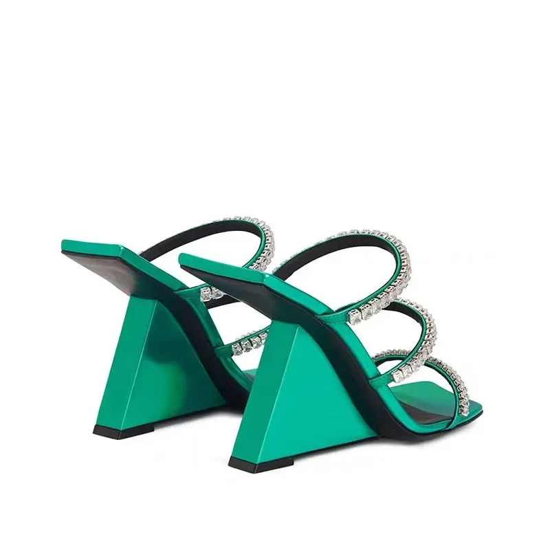 Arden Furtado лето 2024 женские лакированные кожаные тапочки с квадратным носком и