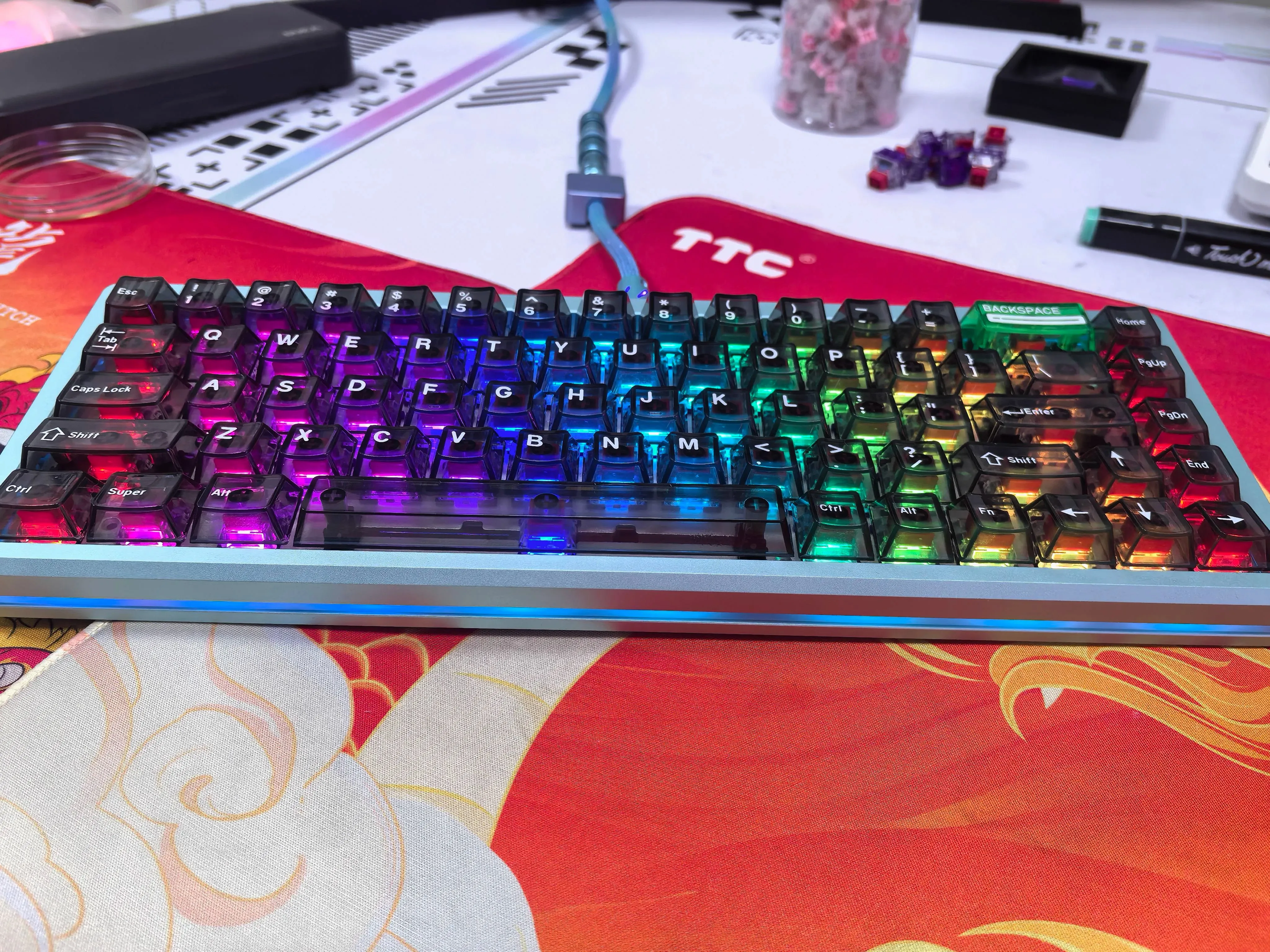 Механическая клавиатура Everglide Su68 с магнитным переключателем проводная ЧПУ