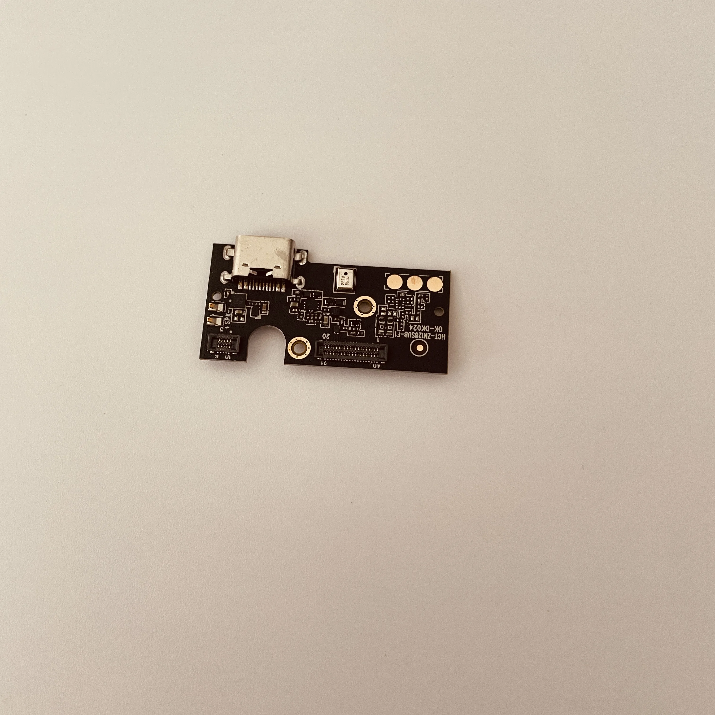 Фото Blackview BV6600 оригинальная новая зарядная плата с USB-разъемом для смартфона Blackview BV6600 Helio A25O Бесплатная доставка №1