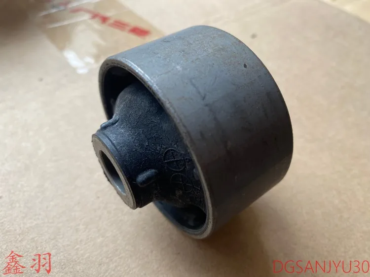 Нейлоновая втулка №38 для mikatsu. Задняя втулка falcon cf-e10 36 спиц. Китайские втулки. Китайские втулки. Китайские втулки.