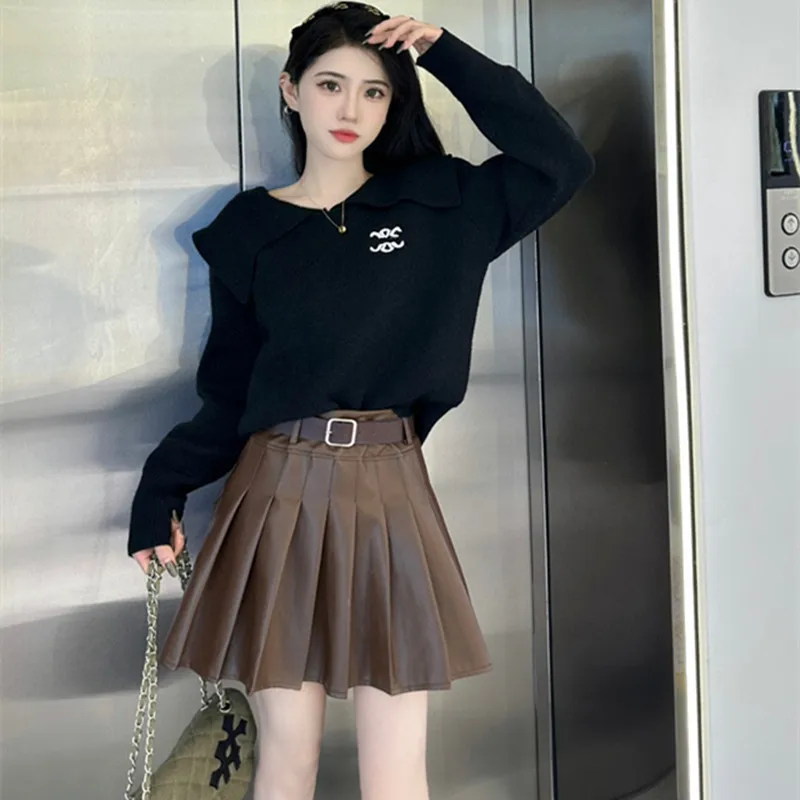

Arc de Triomphe 23 Years Early Autumn New Fashion Collar Reduced Age Letter Embroidery Knitted Long Sleeve Short Fit Pullover