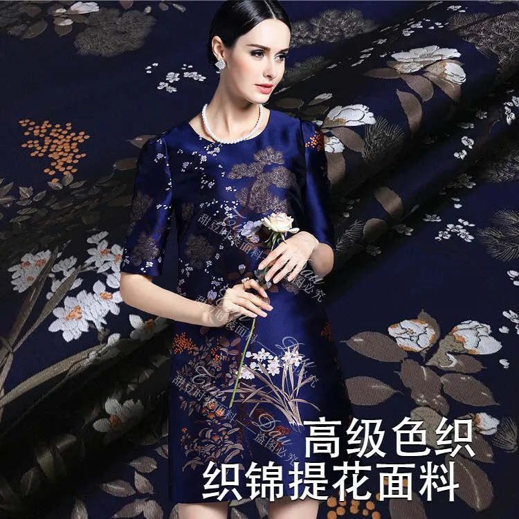 

Окрашенный в пряжу полиэстер для шитья жаккардовой одежды ветровка diy ткань для платья на метр оптовая продажа жаккардовой ткани