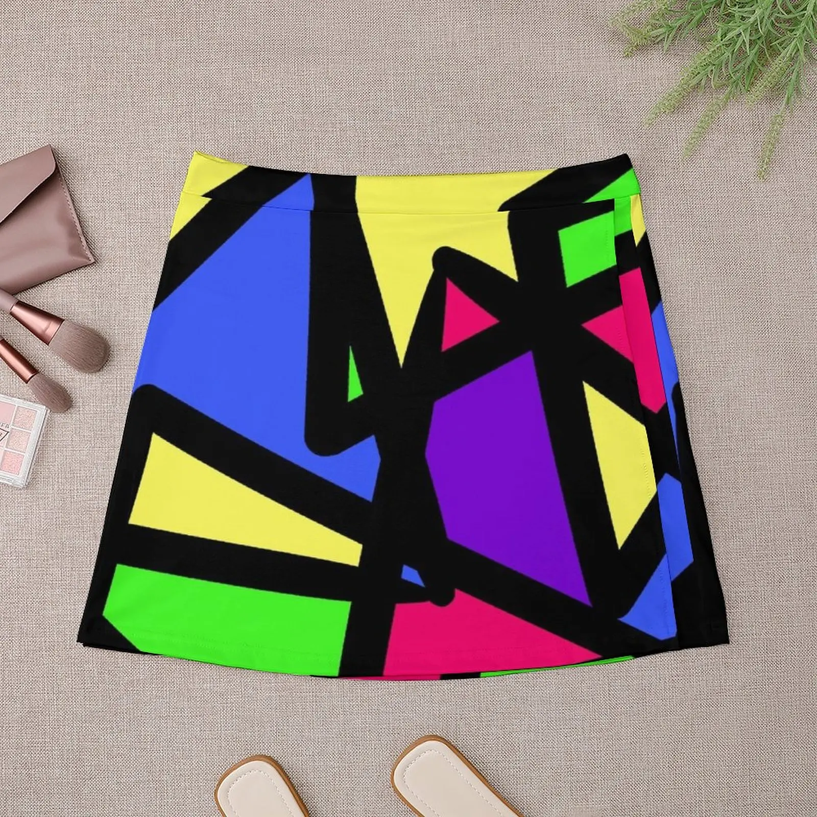 Многоцветная мини-юбка с треугольным абстрактным географическим узором летние