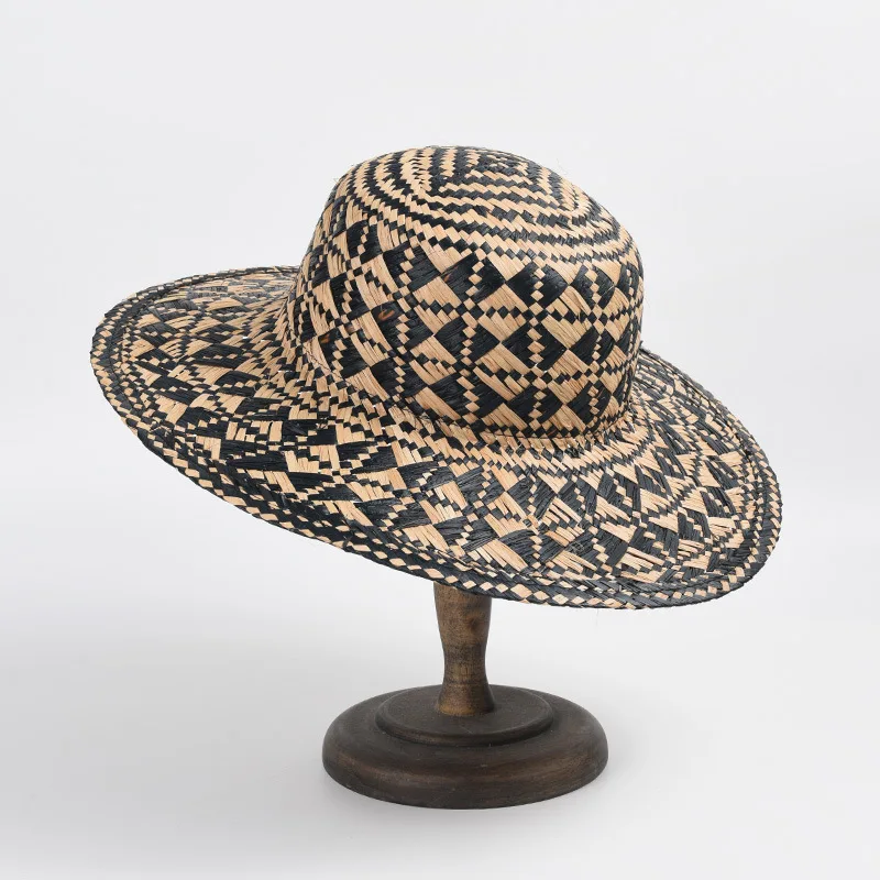 

2022 European and American Spring and Summer New Geometric Figure Color Matching Raffia Straw Hat Big Brim Seaside Sunshade Hat