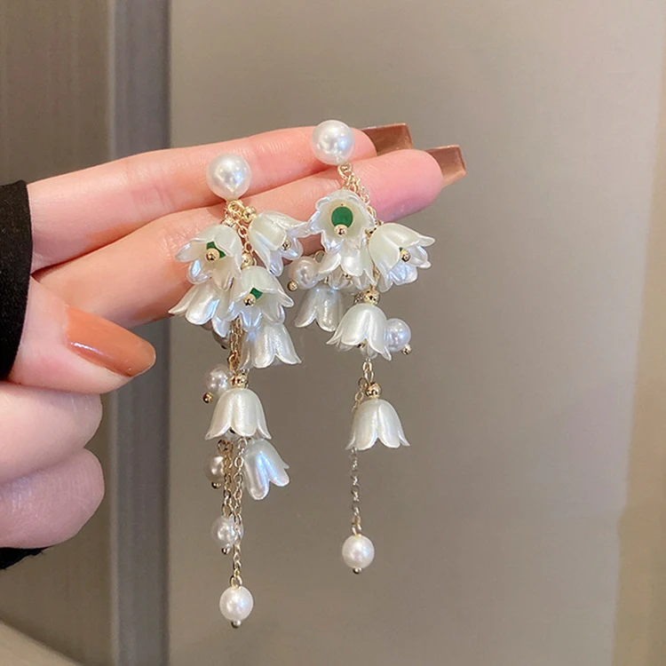 

2023 Korean Flower Tassel Earrings For Women Vintage Shell Pearl Drop Earring Girls Accessories Gold Color Brincos Jewelry Gifts