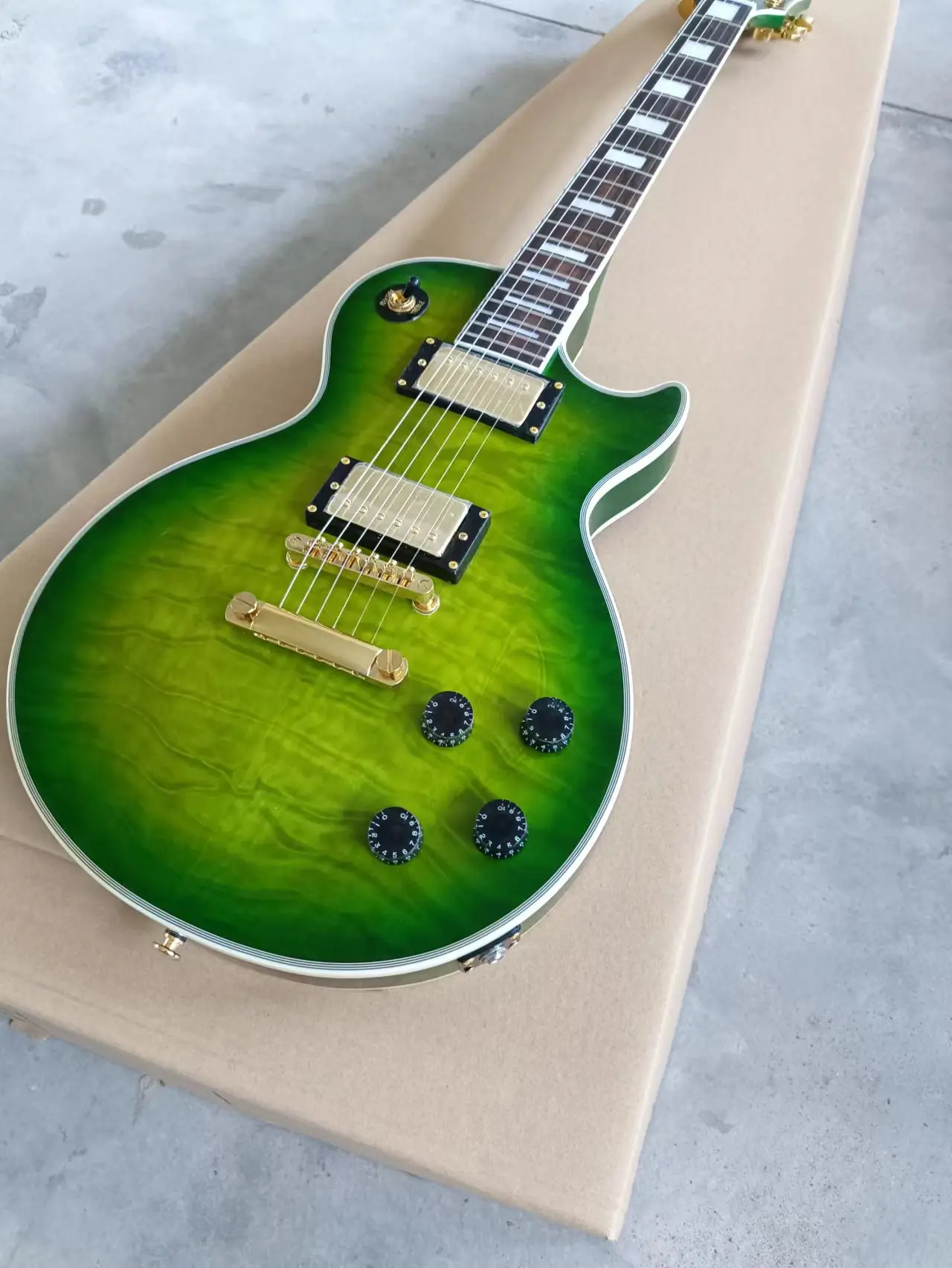 Обновленная пользовательский магазин lp электрическая гитара Green Burst Qulit Maple Top Chrome