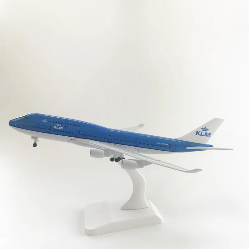 Фото 20 см B747 Нидерланды KLM модель самолета 747 Airlines металлическая копия самолета материал сплава 1:400 авиационная форма подарочная серия №3