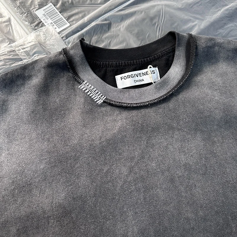 Футболка с короткими рукавами круглым вырезом и принтом