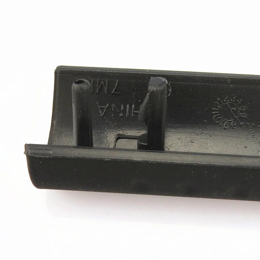 Накладка на дверную ручку VW Bora Golf MK 4 Passat B5 1998-2005 3B0 867 175