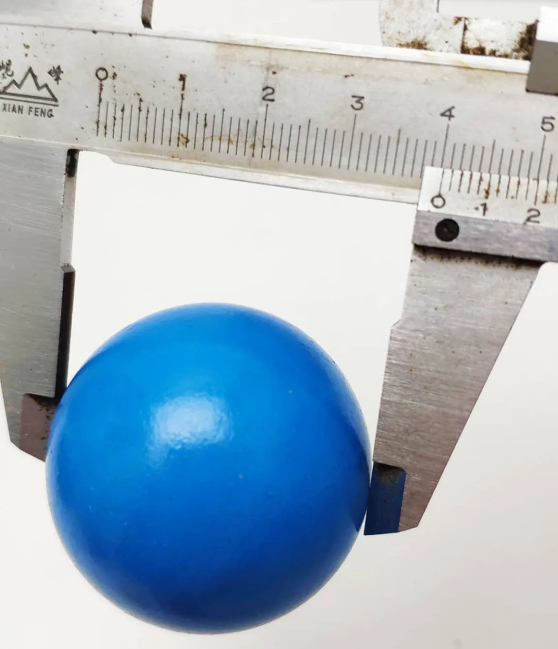 Шарики из массива дерева без отверстий диаметр 50 мм 60