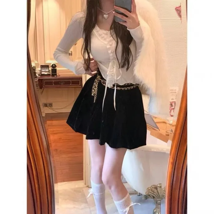 Женский трикотажный кардиган с V-образным вырезом облегающий розовый свитер