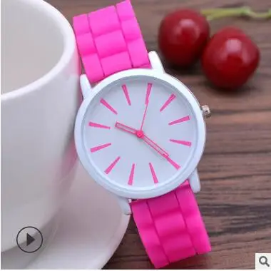 

2022 Brand New Quartz Ladies Watch Quartz Watch Stainless Steel Strap Watch Men's Watch 19