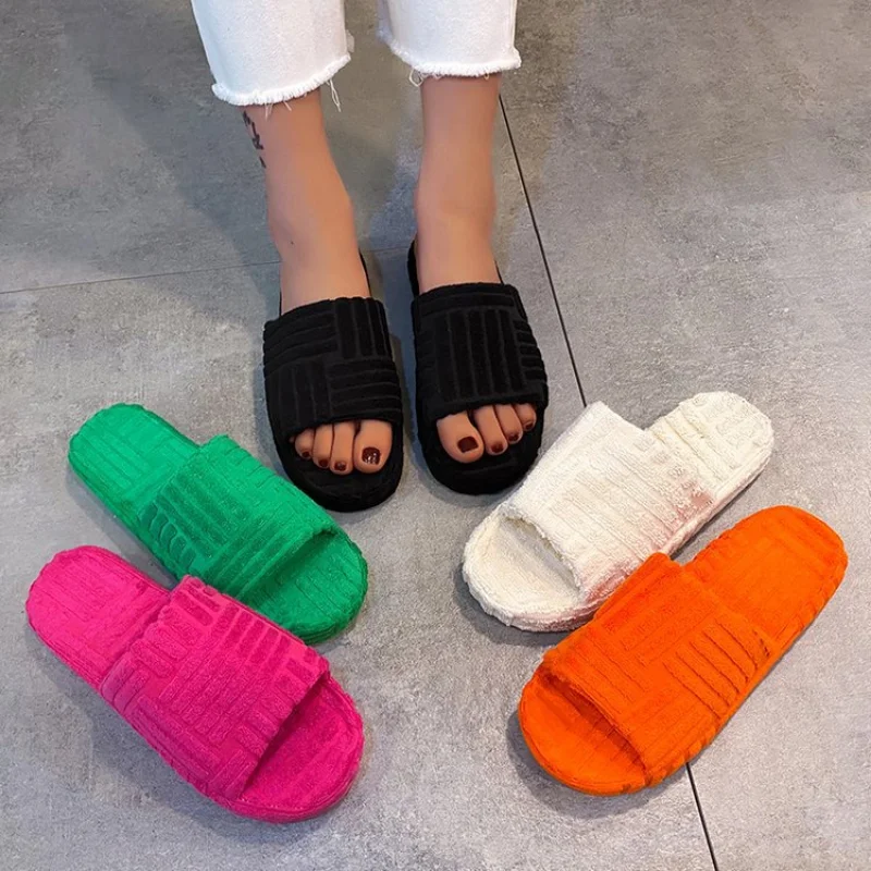 Faux Fur Home Slippers Fluffy Women Slides Comfort Furry Flat Sandals Female Cute Slippers Shoes for Woman Indoor Flip Flops