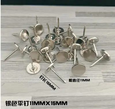 

Металлические канцелярские кнопки