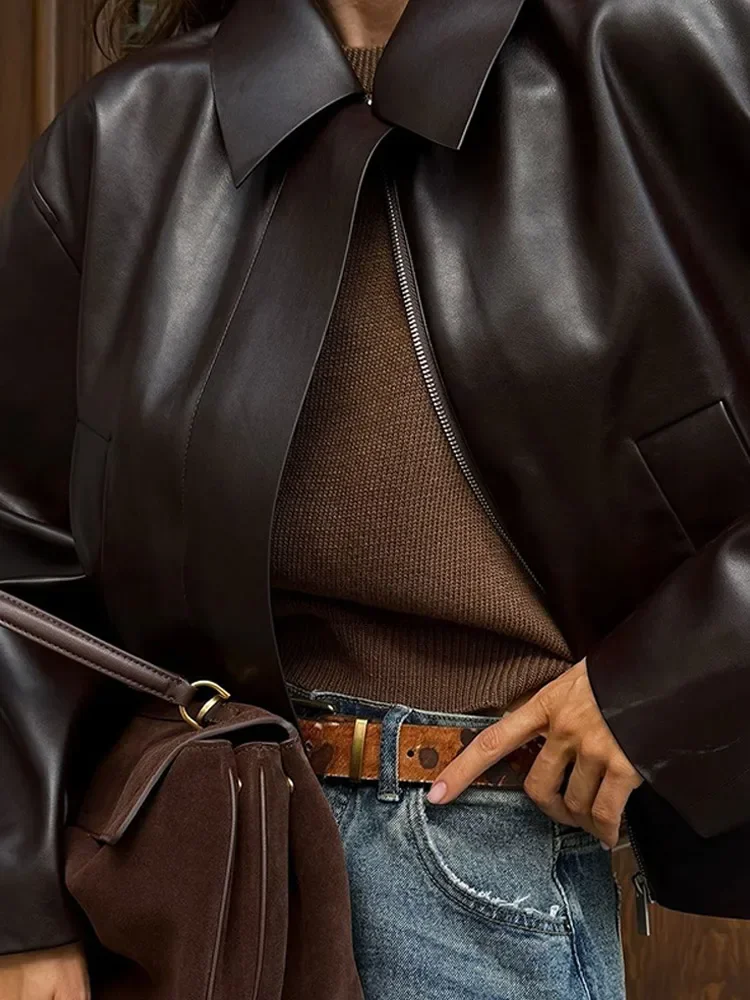 Шоколадная новая эластичная куртка из искусственной кожи женская модная