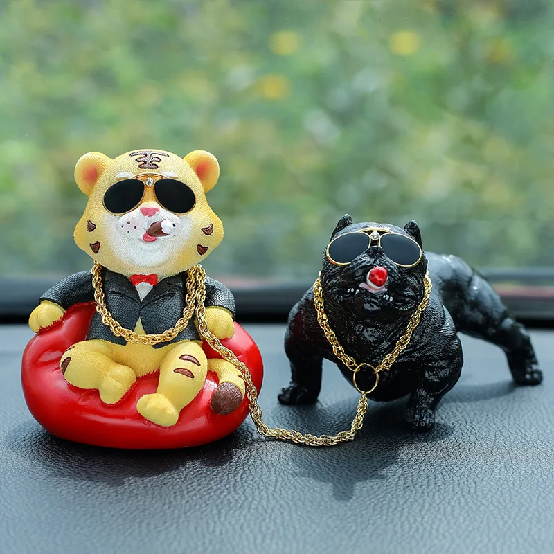 

Creative Automobile Decoration Resin Crafts Car Decoration Center Console Sunglasses Big Gold Chain Tiger Men Car Decoration