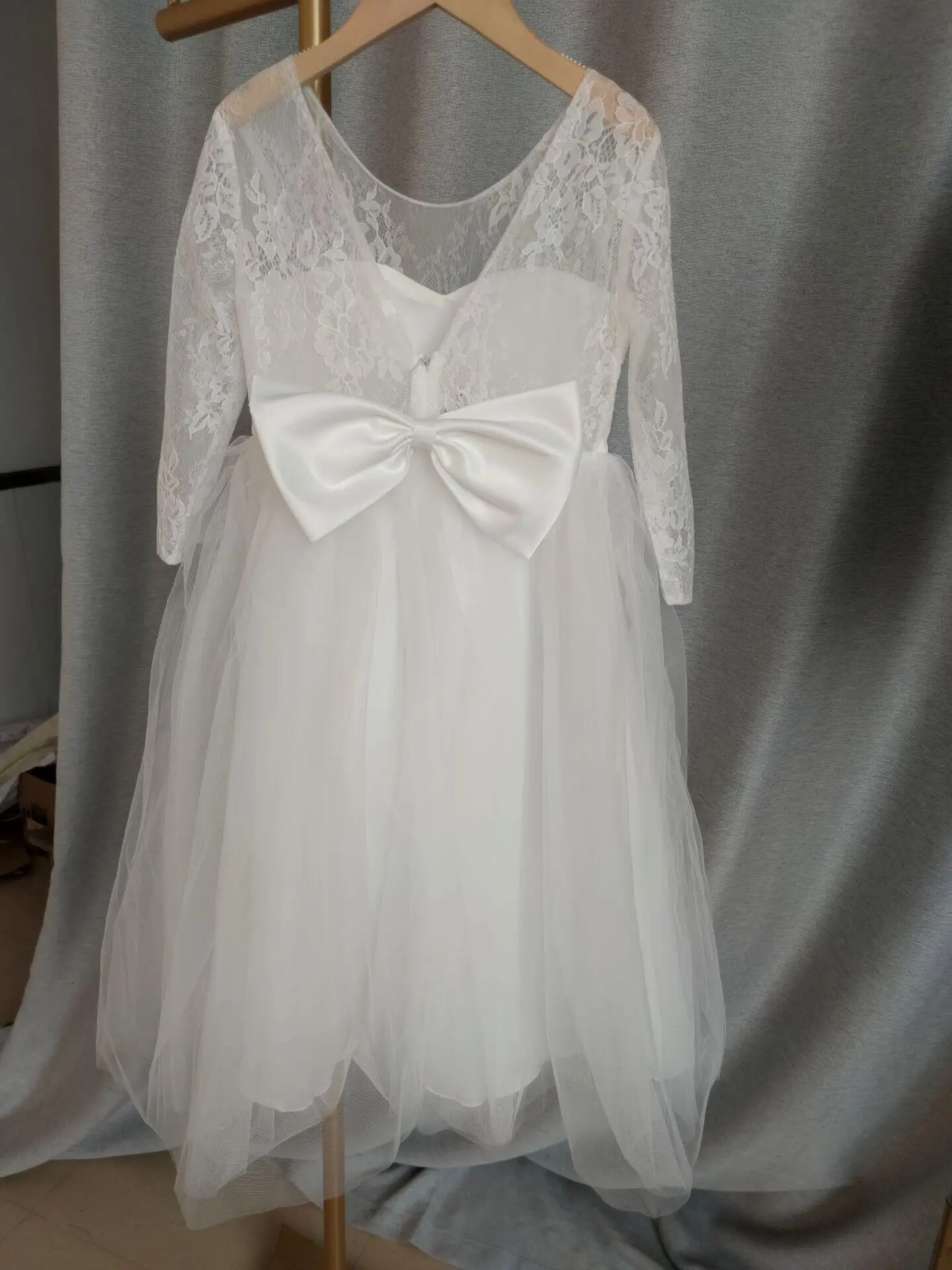 Элегантное Белое Платье для подружки невесты с цветочным принтом большой